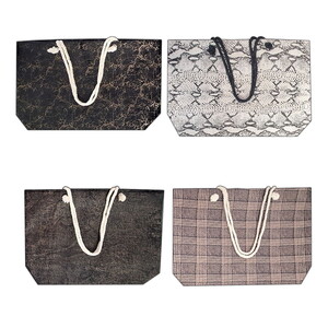 Karışık Desenli Fermuarlı Plaj Çantası #4